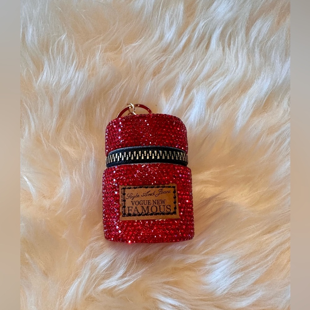 NWOT Red crystal key/change holder